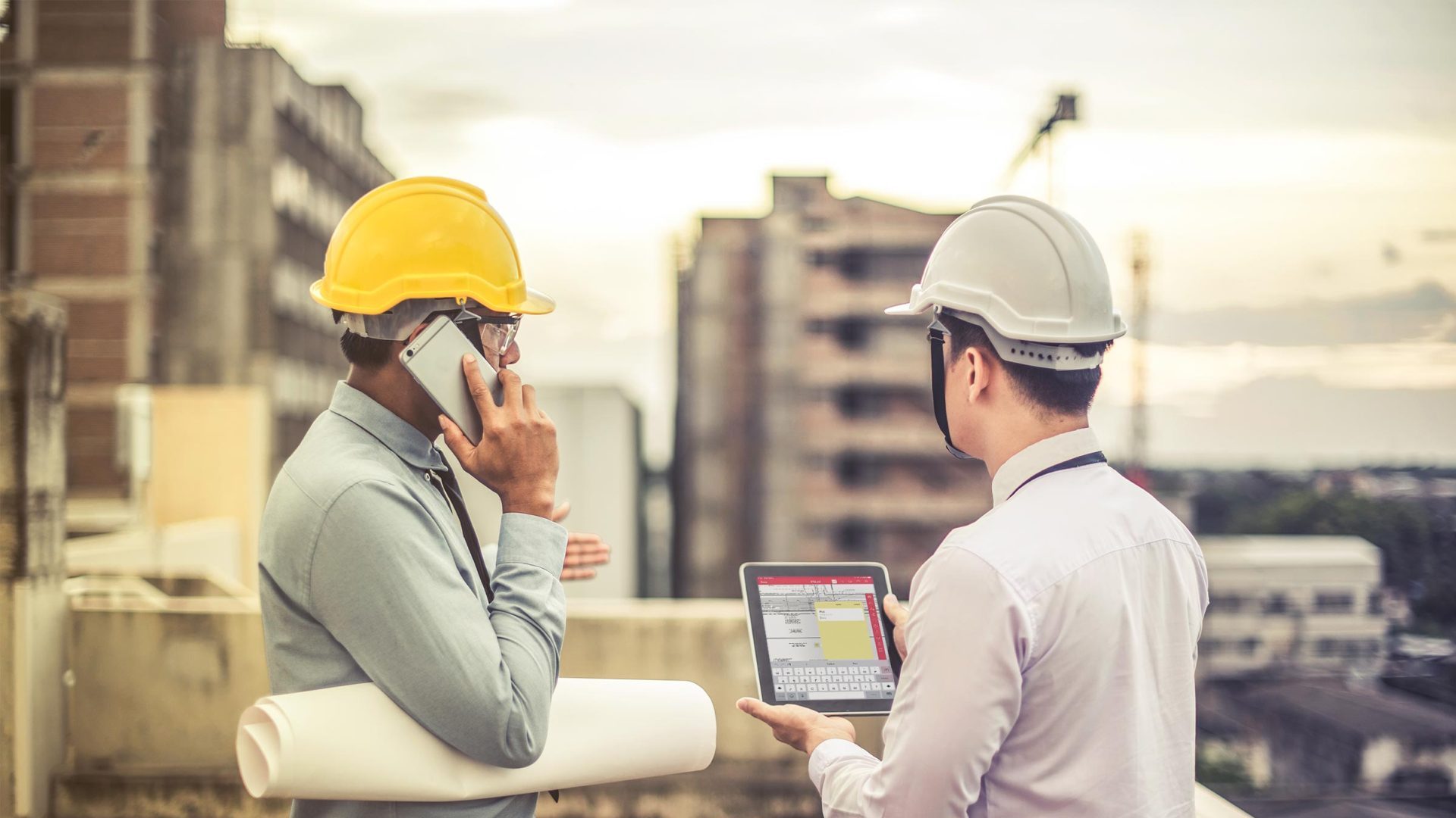 Projectmates Construction Project Management Software On Construction Site