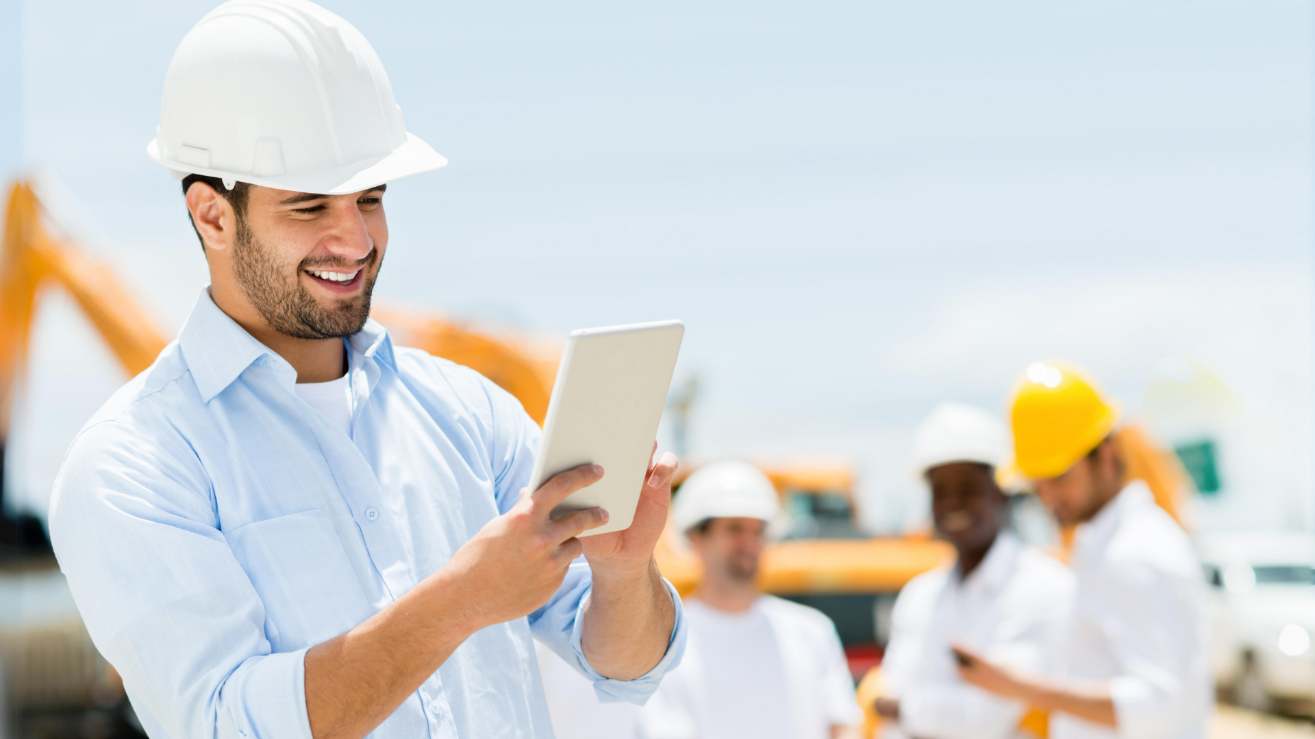 Owner using Projectmates on tablet