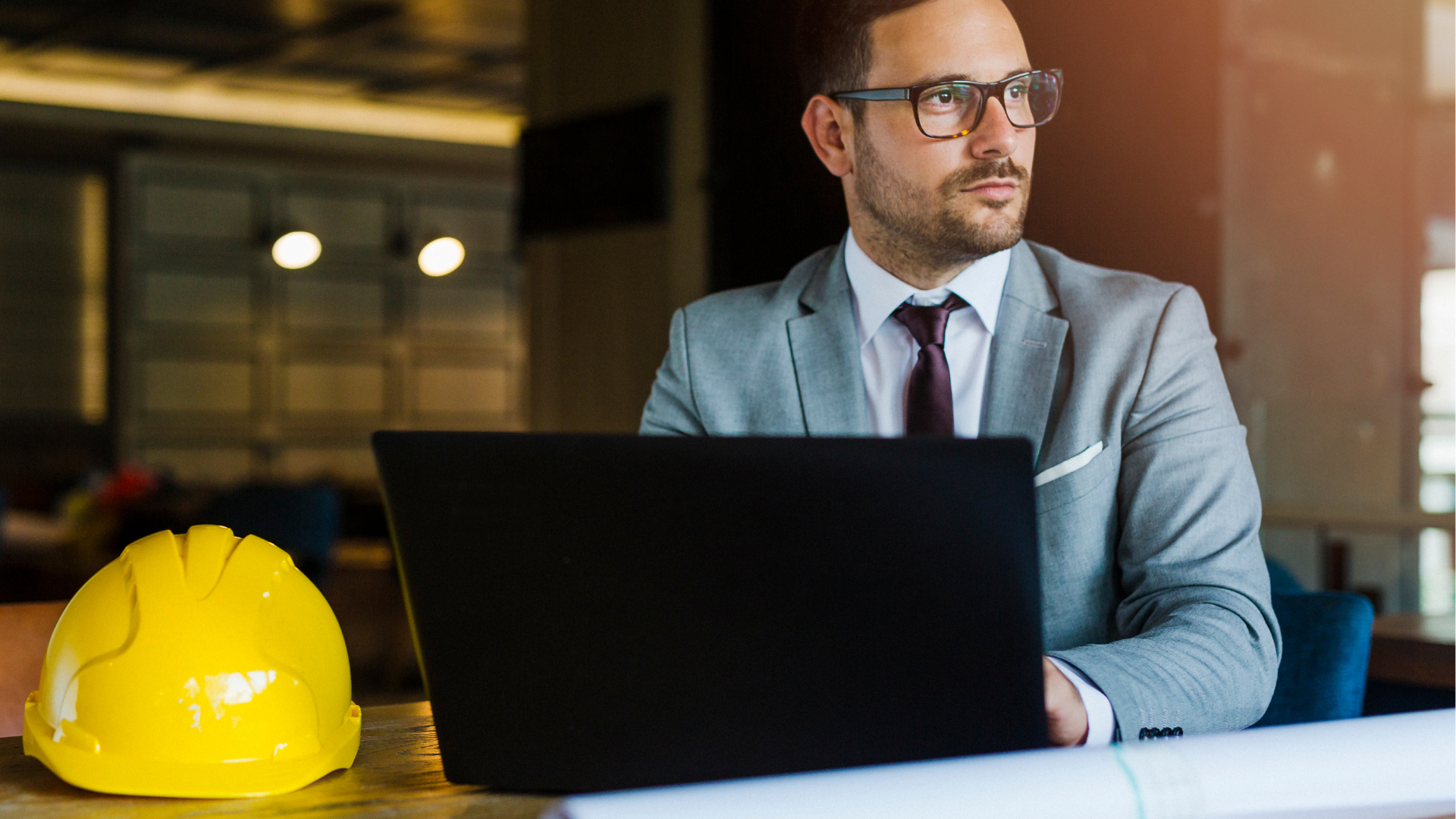 Projectmates capital construction program management software being used by government worker