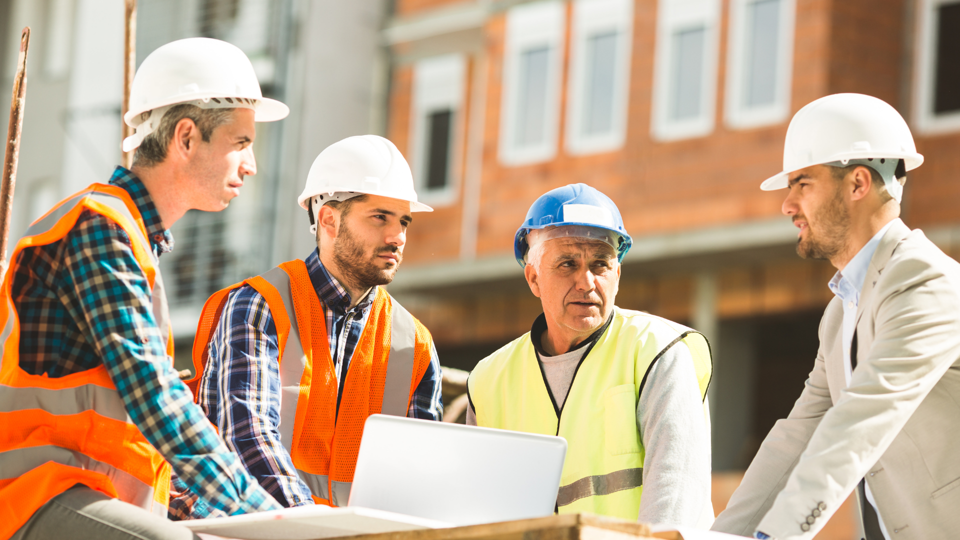 Owners showing site workers how to be more efficient with Projectmates
